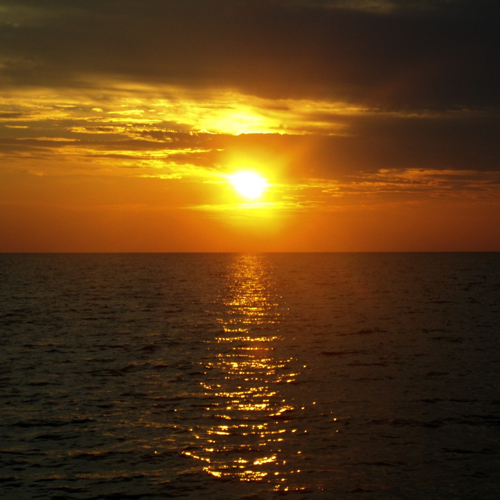 Sunset cruise Outer BanksA